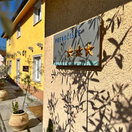 Hotel Grahor Depandance Sežana Eksteriør billede