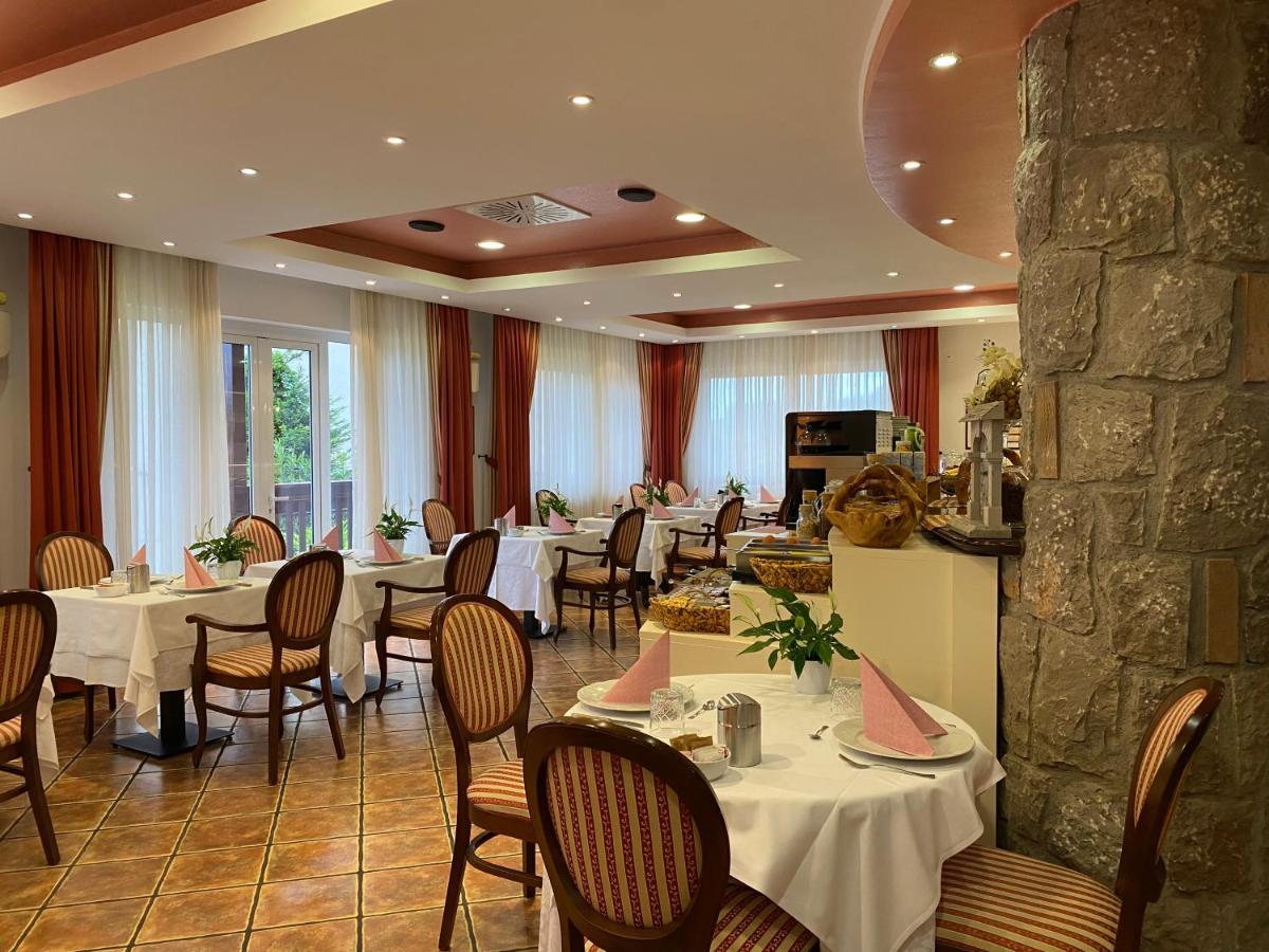 Hotel Grahor Depandance Sežana Eksteriør billede
